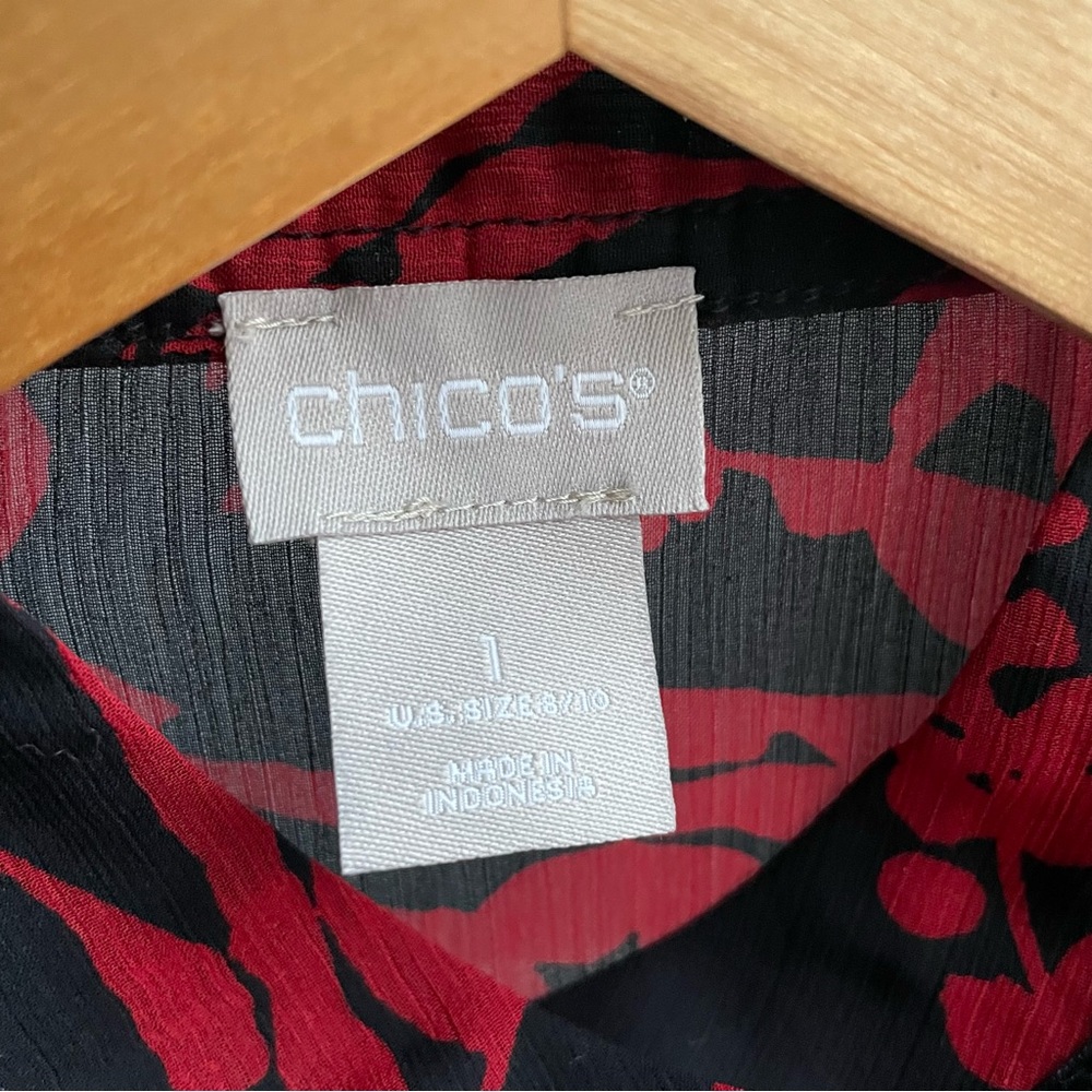 Chico’s Floral Print Red Black Sheer Ruffle Front Blouse US size 8/10 - Picture 8 of 16